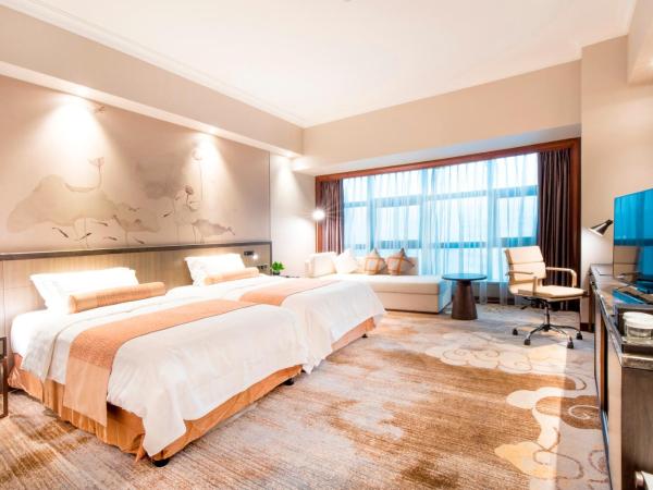 Jin Jiang Pine City Hotel : photo 1 de la chambre chambre lits jumeaux supérieure avec vue