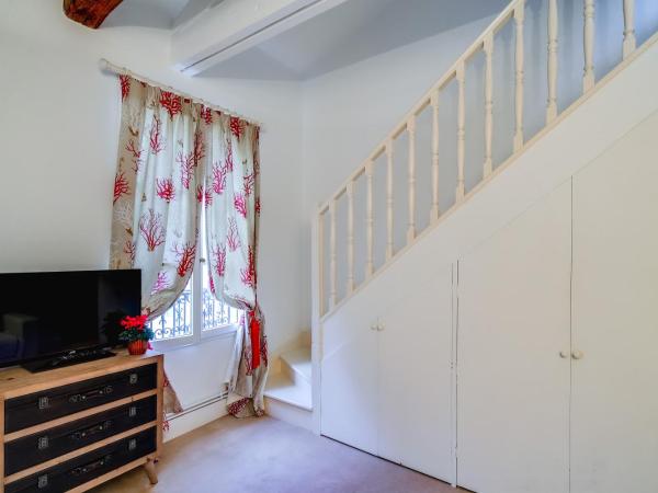 Villa Escudier Appart-hôtel : photo 7 de la chambre appartement en duplex