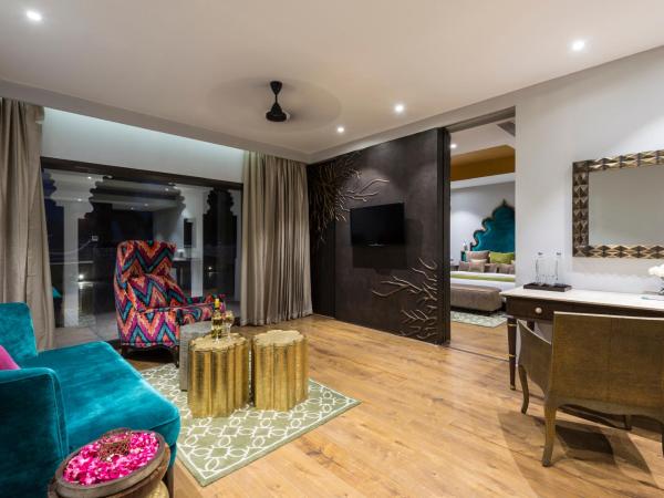 Hotel Lakend : photo 4 de la chambre suite présidentielle