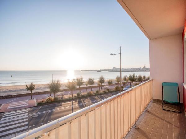 Hotel Le Trident Thyrsé : photo 3 de la chambre chambre quadruple
