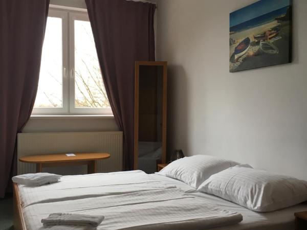 Hotel Arko : photo 1 de la chambre chambre double