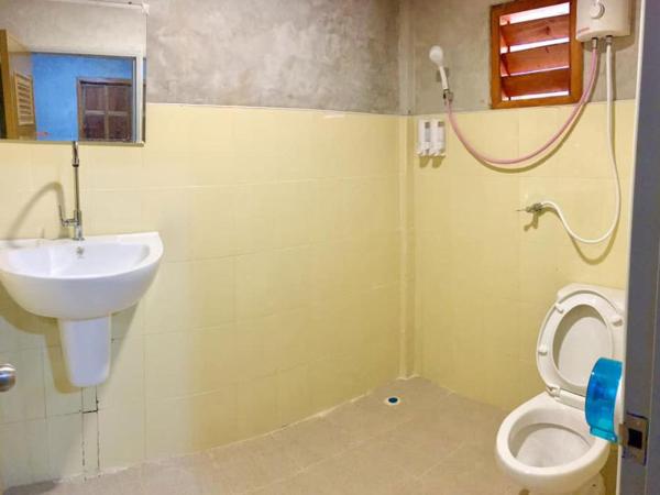 Lanta A Toi House : photo 6 de la chambre chambre double avec balcon
