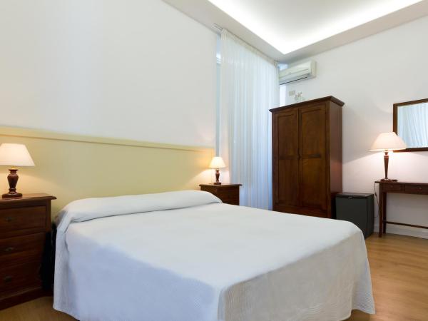 Casale Catania : photo 2 de la chambre chambre double avec balcon