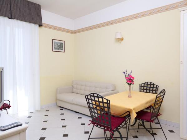 Residence Record : photo 6 de la chambre appartement - deux pièces (4 personnes)