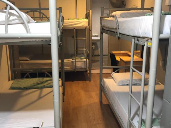 Snooze Inn @Dunlop Street : photo 4 de la chambre lit dans dortoir mixte de 6 lits