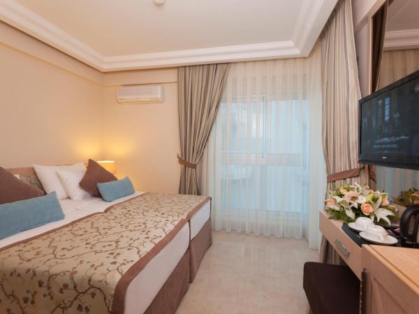 Xperia Saray Beach Hotel : photo 2 de la chambre chambre double Économique