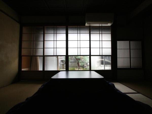 HARUYA Umekoji : photo 2 de la chambre chambre triple avec salle de bains commune