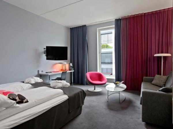 Thon Partner Hotel Ullevaal Stadion : photo 4 de la chambre chambre double affaires