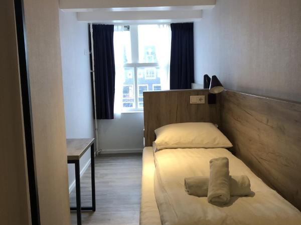 Facade Hotel Amsterdam : photo 8 de la chambre chambre lits jumeaux (1-2 adultes)