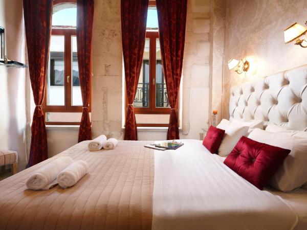 Archontiko Old Town Suites : photo 2 de la chambre chambre double standard