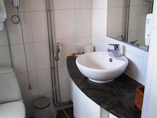 Hotel Nuuksio - Conferences and events : photo 5 de la chambre chambre lits jumeaux standard