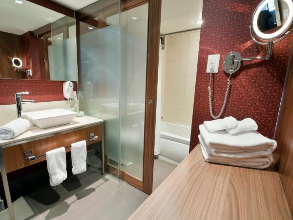 Hotel Universel Montréal : photo 3 de la chambre chambre supérieure avec lit king-size