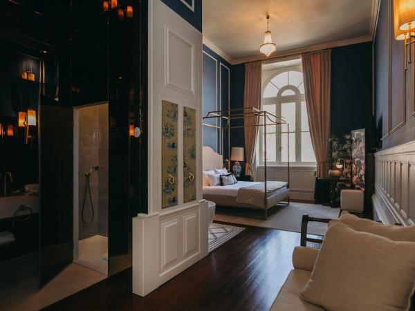 Torel 1884 Suites & Apartments : photo 10 de la chambre chambre double deluxe avec baignoire