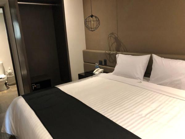 Hotel Isabel : photo 4 de la chambre chambre double