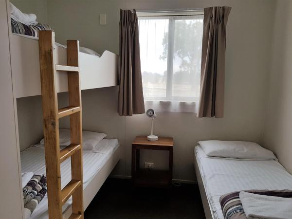 Canberra Carotel Motel : photo 9 de la chambre villa 2 chambres :