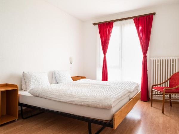 Hotel Schwarzsee : photo 5 de la chambre chambre double - vue sur montagne