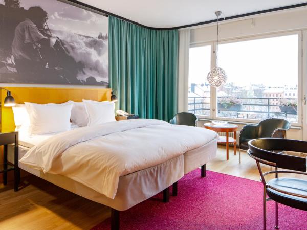 Hotel Rival : photo 10 de la chambre chambre double ou lits jumeaux deluxe avec balcon