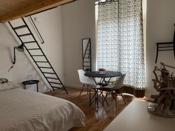 La Dimora di Medusa : photo 4 de la chambre chambre quadruple avec salle de bains privative