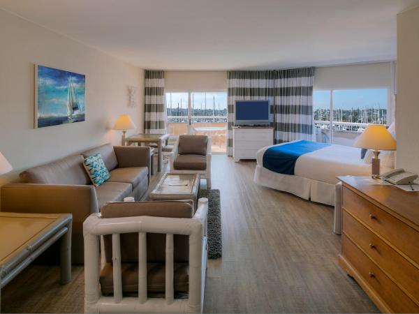 Bay Club Hotel and Marina : photo 2 de la chambre suite exécutive - vue sur port de plaisance