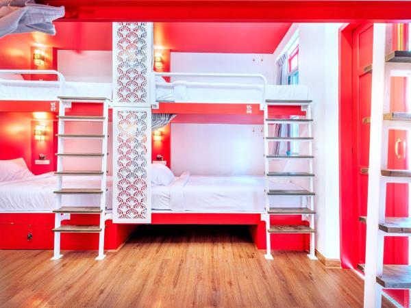 Ama Hostel Bangkok : photo 8 de la chambre dortoir mixte de 8 lits 