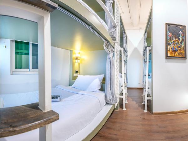 Ama Hostel Bangkok : photo 3 de la chambre dortoir mixte de 6 lits