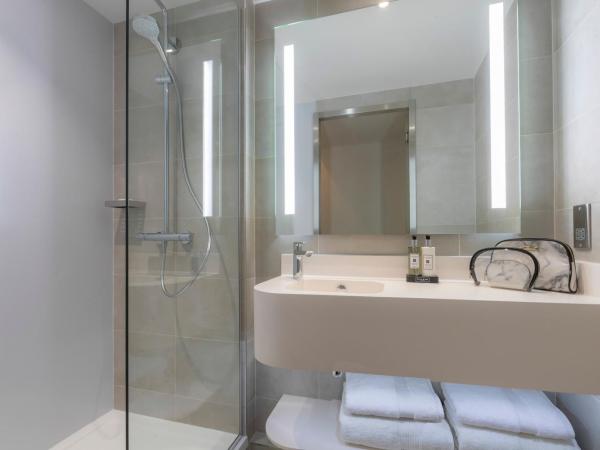 Marlin Hotel Stephens Green : photo 10 de la chambre chambre confortable avec lit king-size