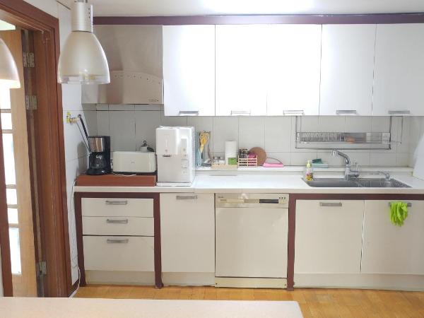 Dolma Hongdae : photo 5 de la chambre suite supérieure lit king-size