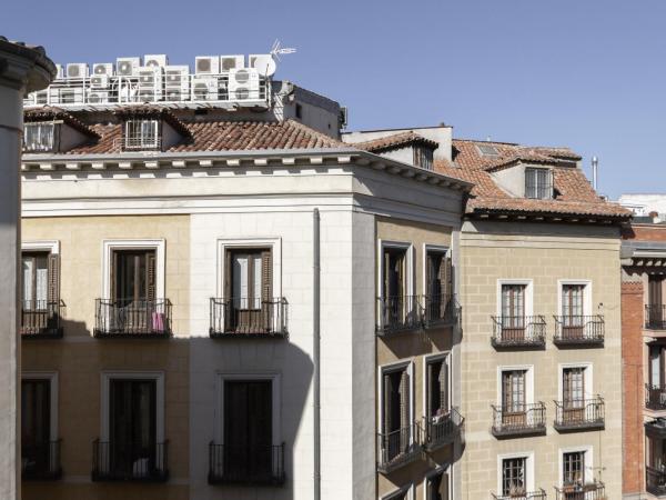 Petit Palace Posada del Peine : photo 7 de la chambre chambre double supérieure avec balcon