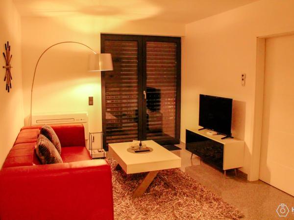 Bluestone Boarding Apartments : photo 4 de la chambre appartement supérieur