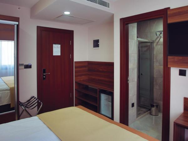 Hotel Paris Prestige : photo 4 de la chambre chambre double ou lits jumeaux standard