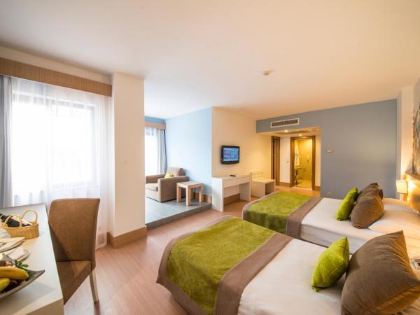 Limak Arcadia Sport Resort Belek : photo 1 de la chambre chambre deluxe (2 adultes + 2 enfants)