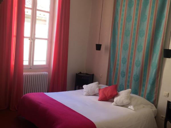 La maison d'arles : photo 2 de la chambre chambre double
