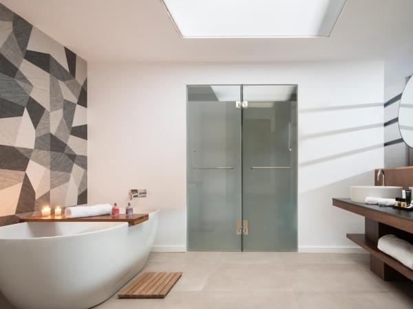 Majestic Elegance Costa Mujeres - All Inclusive : photo 4 de la chambre  suite junior avec jacuzzi extérieur - wi-fi gratuit