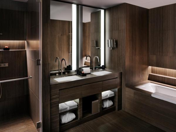 Armani Hotel Dubai, Burj Khalifa : photo 5 de la chambre chambre première armani