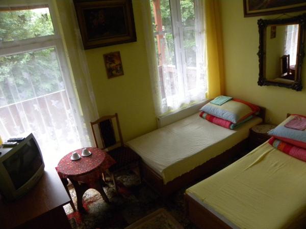 Dom Wypoczynkowy Admirał : photo 2 de la chambre chambre double ou lits jumeaux