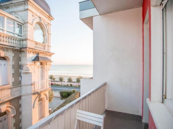 Hotel Le Trident Thyrsé : photo 2 de la chambre petite chambre double