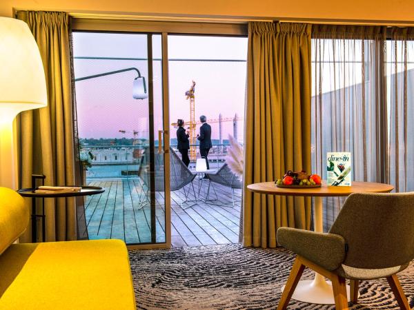 Radisson Blu Hotel Bordeaux : photo 6 de la chambre suite 1 chambre avec vue


