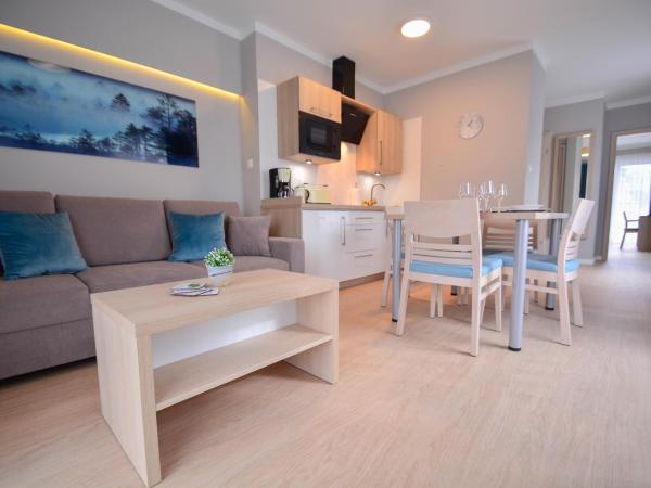 Apartamenty Cesarskie - Apartamenty Bryza - Parking : photo 3 de la chambre one-bedroom apartment with garage