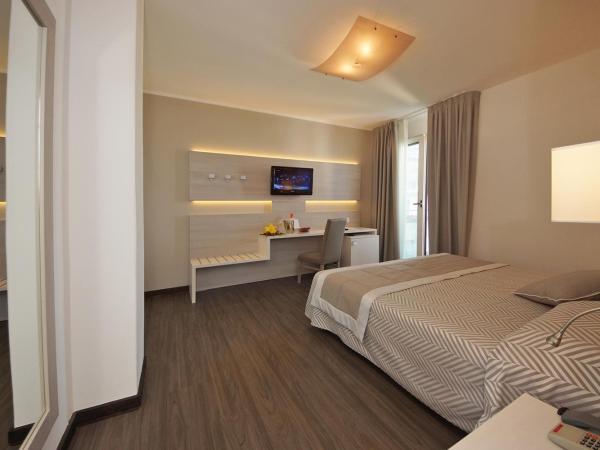 Hotel Europa : photo 5 de la chambre chambre lits jumeaux - double confort