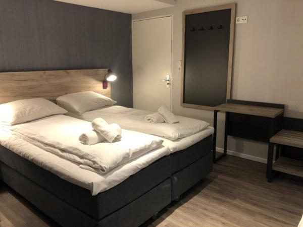 Facade Hotel Amsterdam : photo 1 de la chambre chambre lits jumeaux (1-2 adultes)