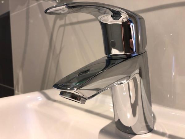 Facade Hotel Amsterdam : photo 2 de la chambre chambre simple