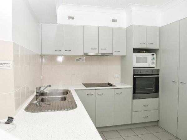 Founda Gardens Apartments : photo 10 de la chambre grand appartement 1 chambre