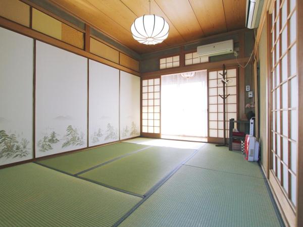 I Osaka Traditional : photo 1 de la chambre chambre familiale - vue sur jardin