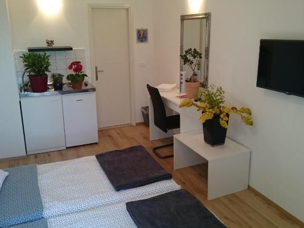 Guest house Korado : photo 6 de la chambre grande chambre double