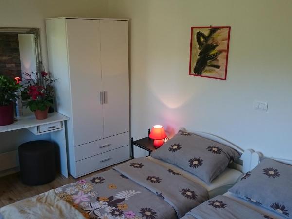 Guest house Korado : photo 6 de la chambre chambre double avec balcon