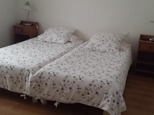 Hôtel Le Clos des Pins : photo 2 de la chambre chambre simple