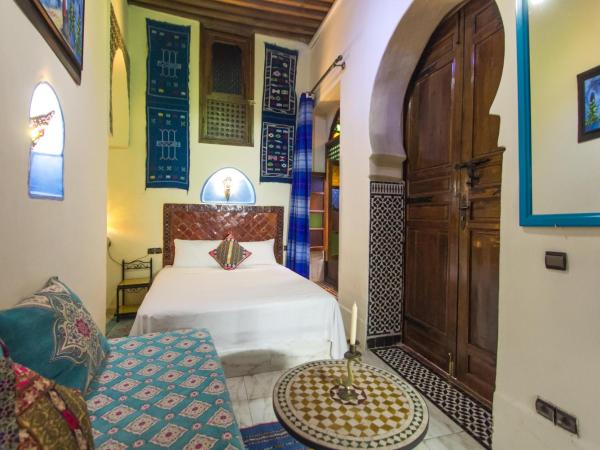 Riad Dar Mansoura : photo 3 de la chambre chambre triple chefchaouen