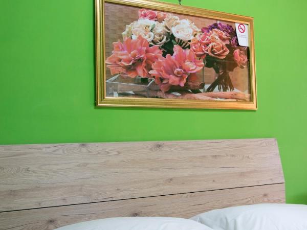 Campi Flegrei House : photo 6 de la chambre chambre double ou lits jumeaux deluxe avec balcon