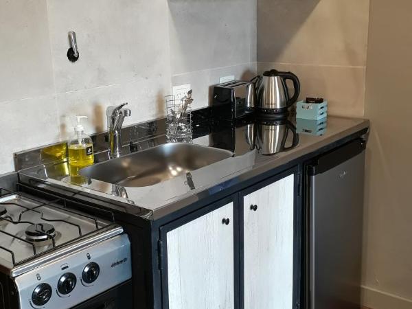 Las Liebres : photo 4 de la chambre appartement - vue sur lac