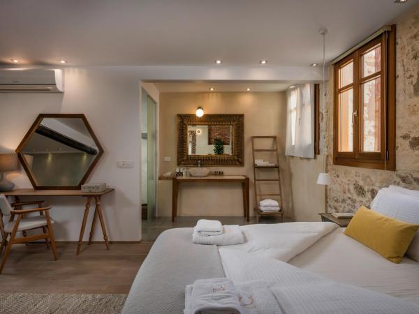 Residenza Vranas Boutique Hotel : photo 8 de la chambre suite - vue sur mer